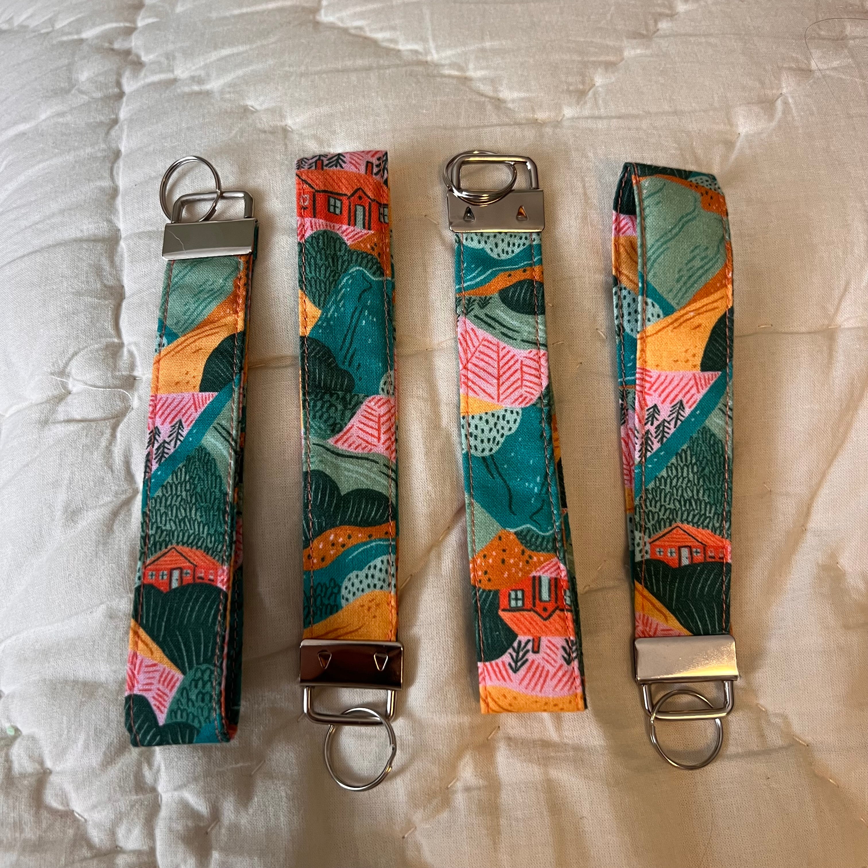 Cozy Cabin Padded Wristlet