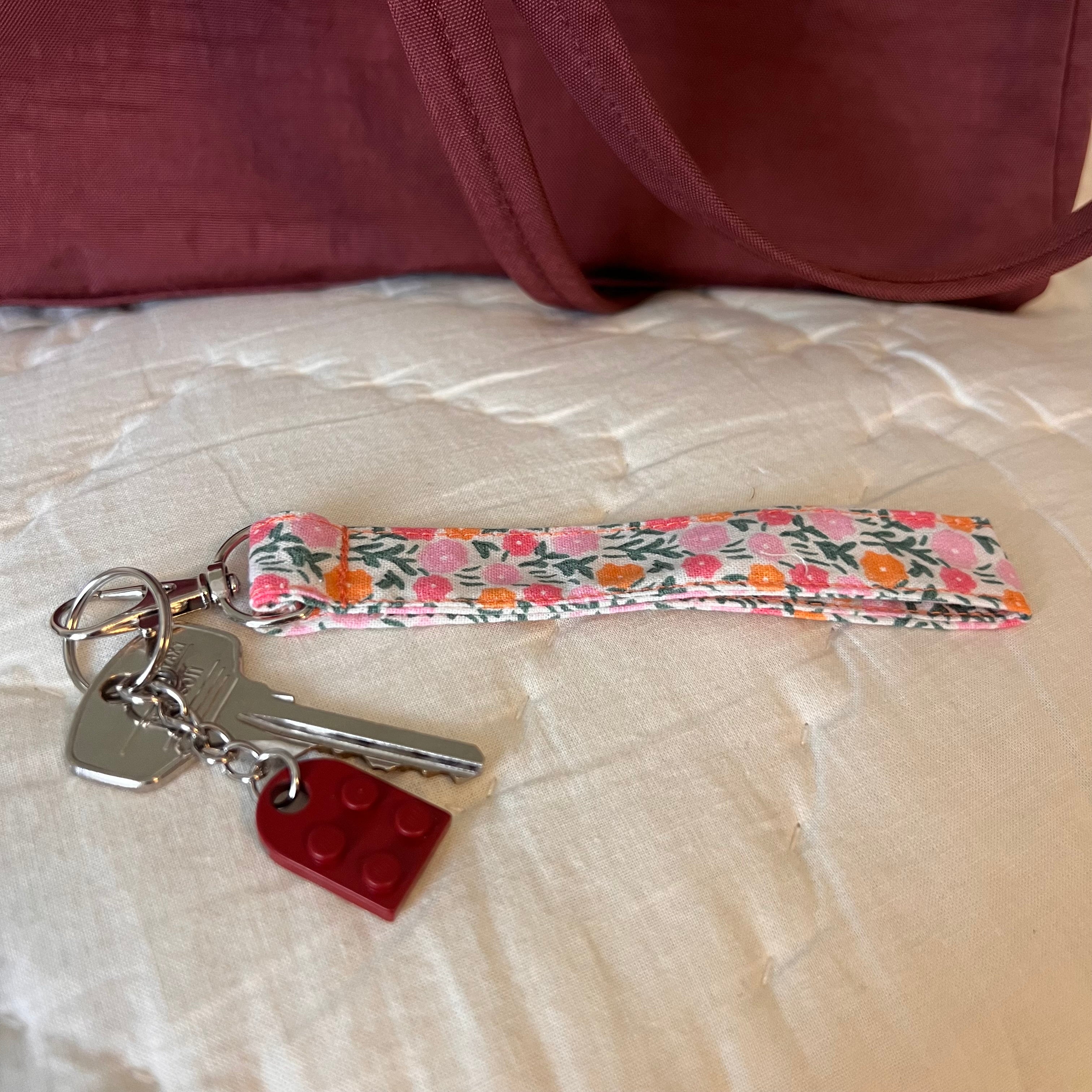 Maisie Meadow Wristlet *SECONDS