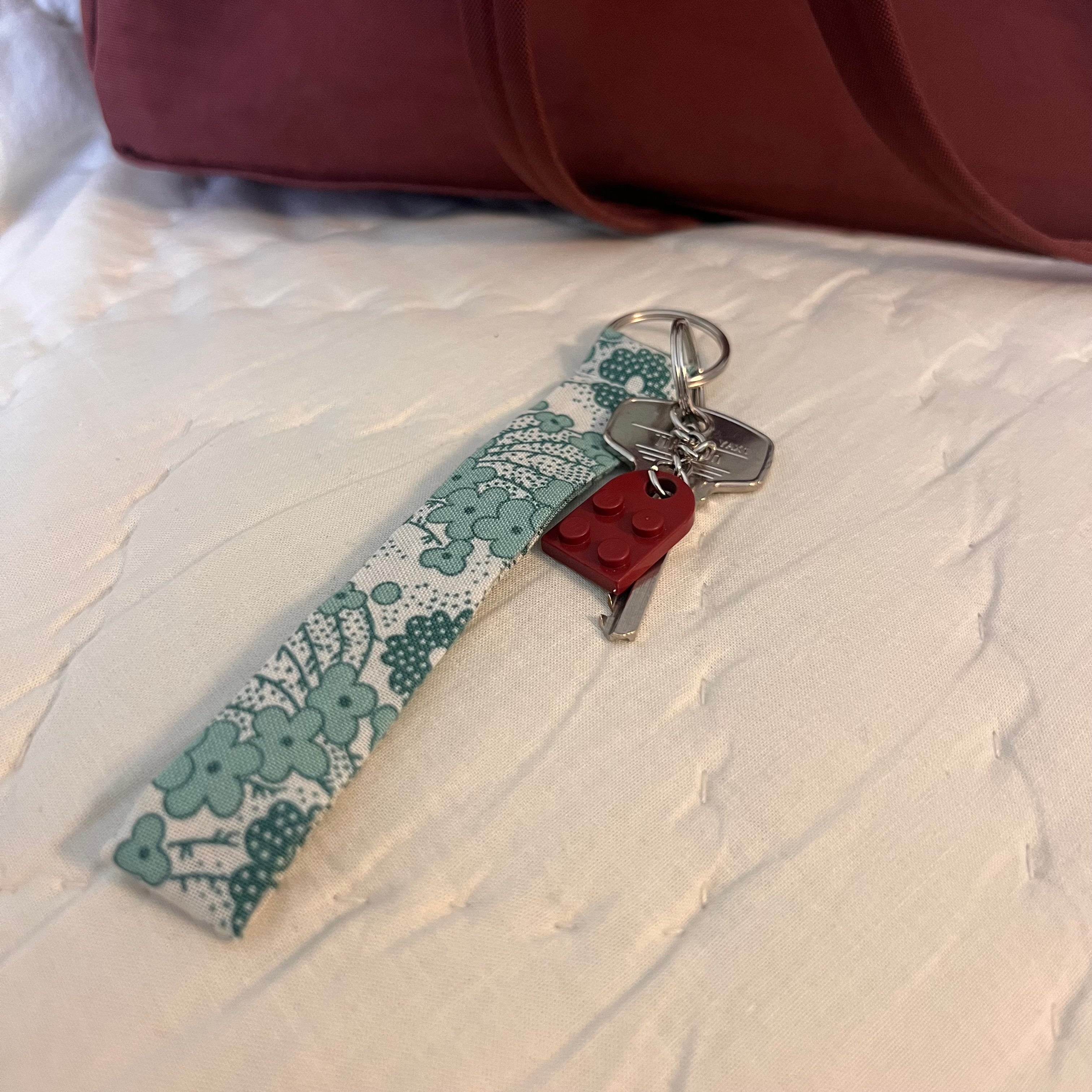 Turquoise Flowers Wristlet
